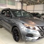 NISSAN	QASHQAI-61,834km